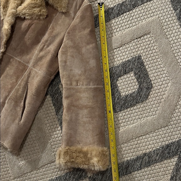 Vintage Guess Women's Teddy Jacket - Picture 11 of 11